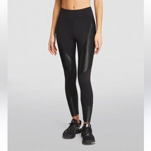 Koral Forge Mid‎ Rise Athletic Legging